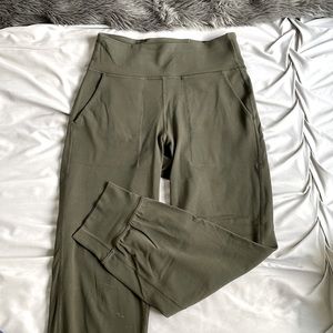 Lululemon Align Joggers | Army Green 💚